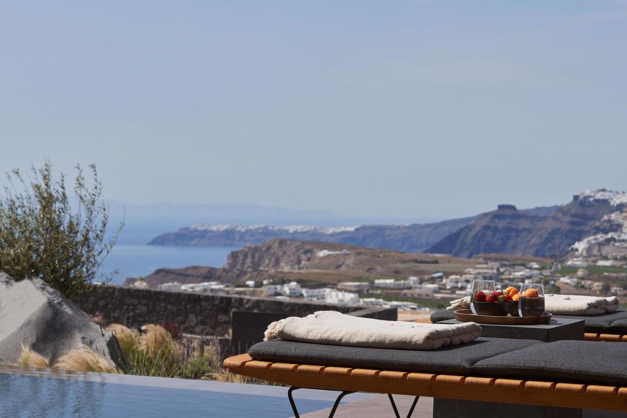 Apikia Santorini Hotel